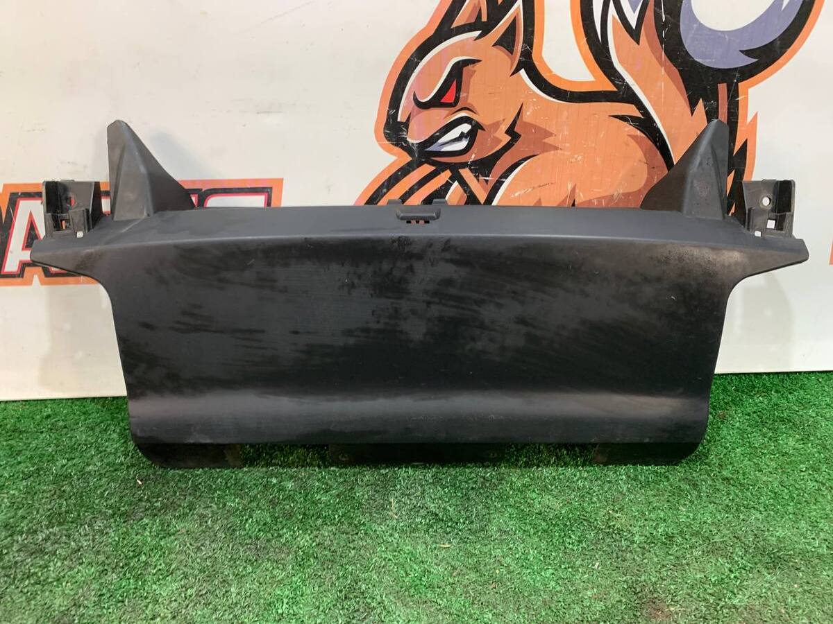 LR052990 Tow hook cover Range Rover Sport L494 (2014-2022) used